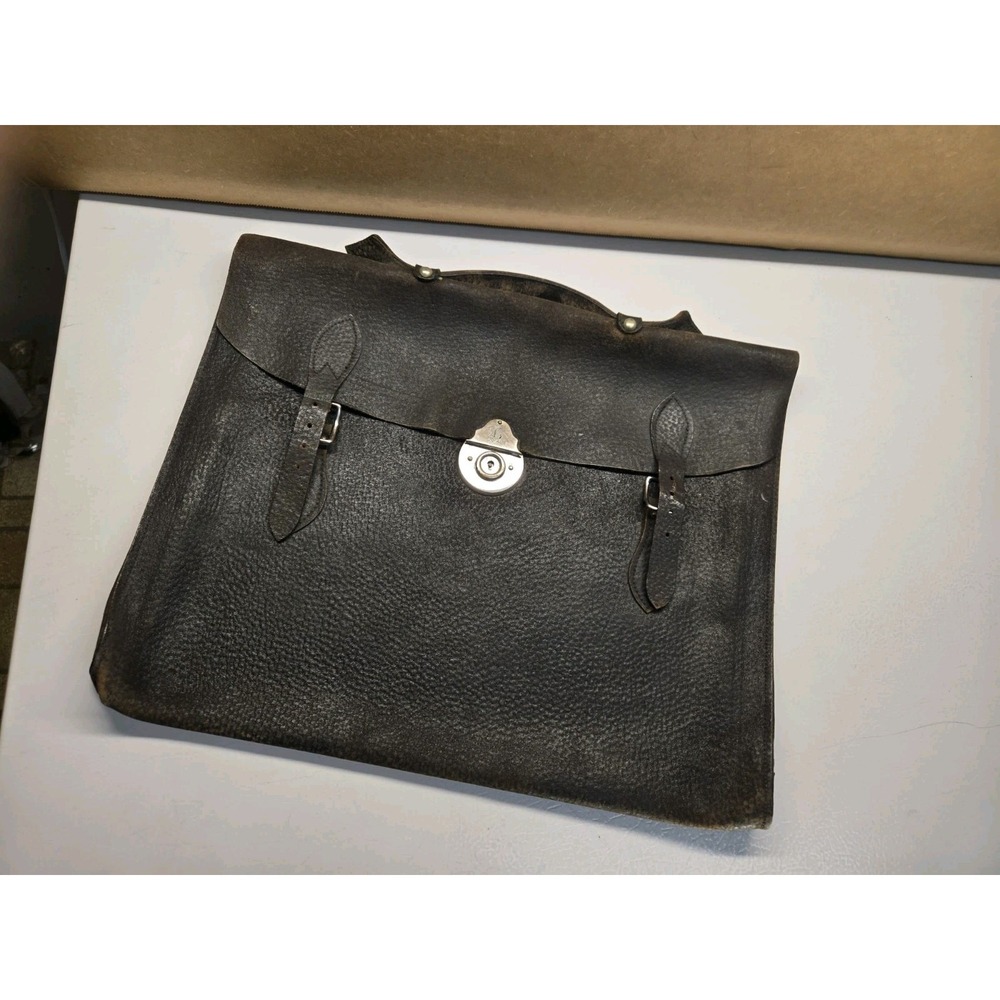 Vtg Distressed Leather Messenger Mail Bag Portfolio Laptop Case Buckle Lock